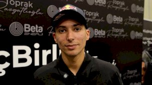 Toprak Razgatlıoğlu, MotoGP'de de şampiyon olarak ilki başarmak istiyor