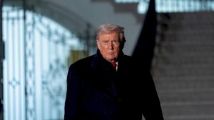 Trump, İran'a yönelik olası saldırı planları hakkında bilgilendirildi