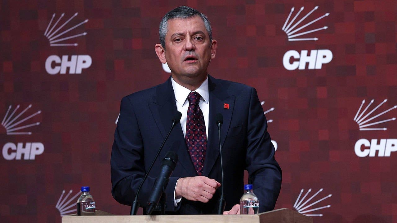 Özgür Özel'den Mücahit Ören'e tepki: Layığını bulacaksın iftiracı!