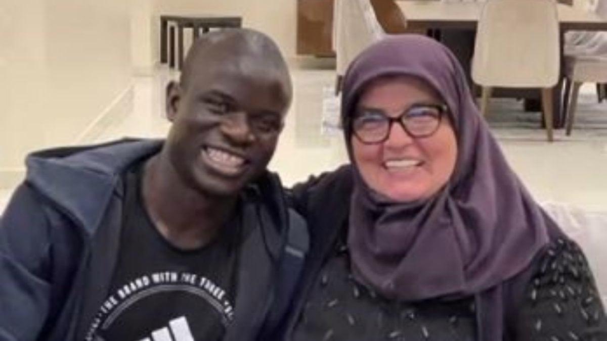 Fenerbahçe'nin yeni transferi N'Golo Kante ile samimiyeti gündem olan HatunTeyze konuştu