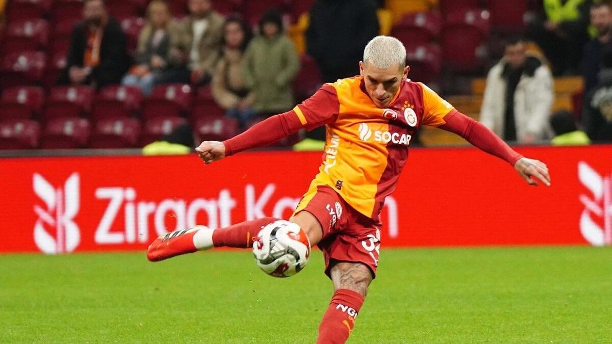 Lucas Torreira bu sezonki 2. golünü attı