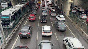 İstanbul'da akşam trafiği erken başladı