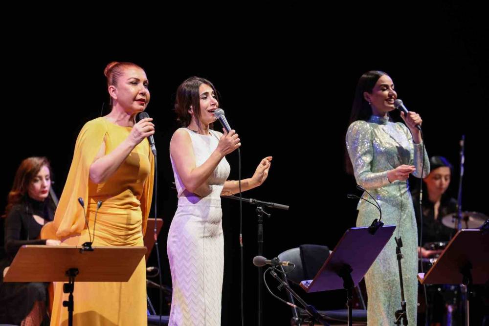 İş Sanat, sezonun önemli konserlerini bayramda izleyicilerle buluşturuyor