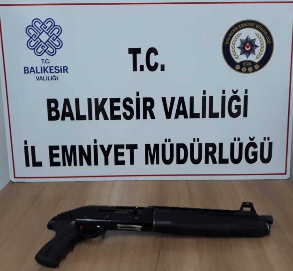 Balıkesir’de 46 aranan şahıstan 25’i tutuklandı