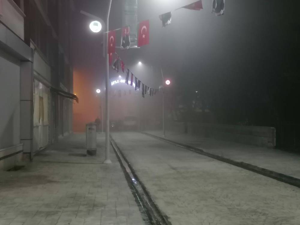 Tekirdağ’da yoğun sis ulaşımı olumsuz etkiledi