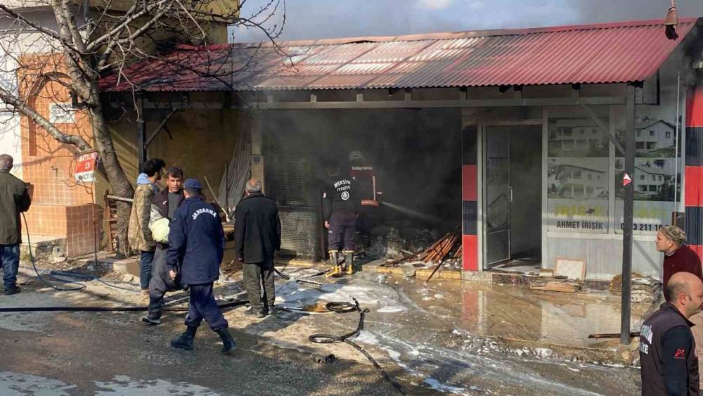 Çamlıyayla’da korkutan yangın