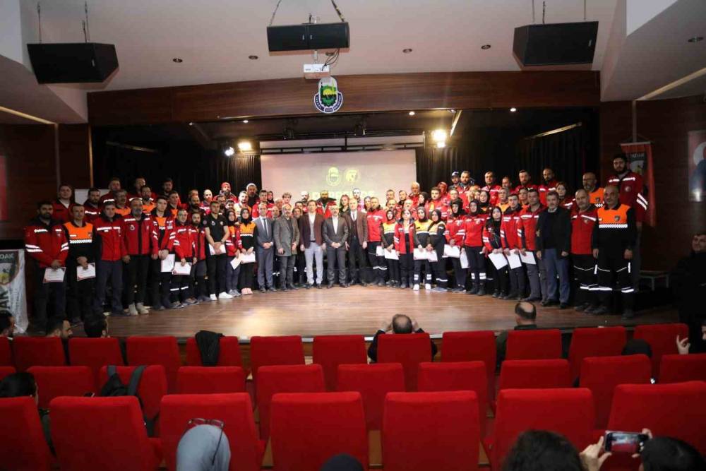 İNDAK ekibi depremin acı hatıralarını paylaştı