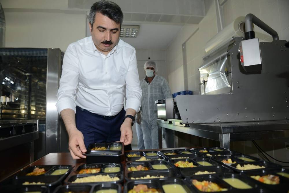 Yıldırım’da gönüller de bir sofralar da
