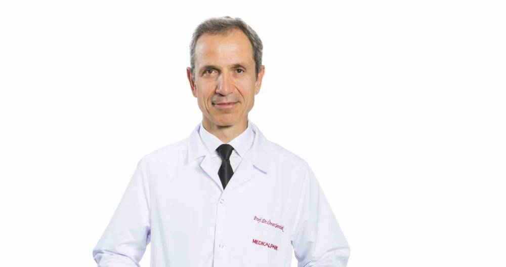“Ramazan’da yağlı ve baharatlı beslenmek mide sorunlarını tetikleyebilir”