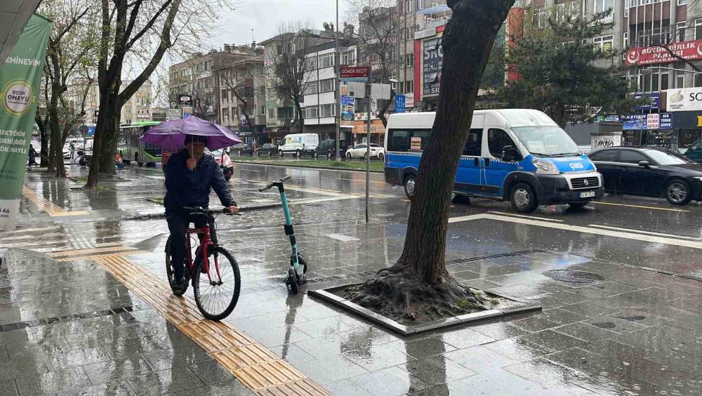 Meteoroloji uyarmıştı, Sakarya’da yağış etkili oluyor