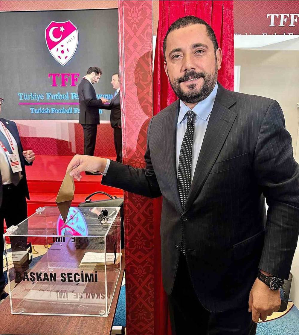 Vanspor FK Başkanı Feyat Kıyak: