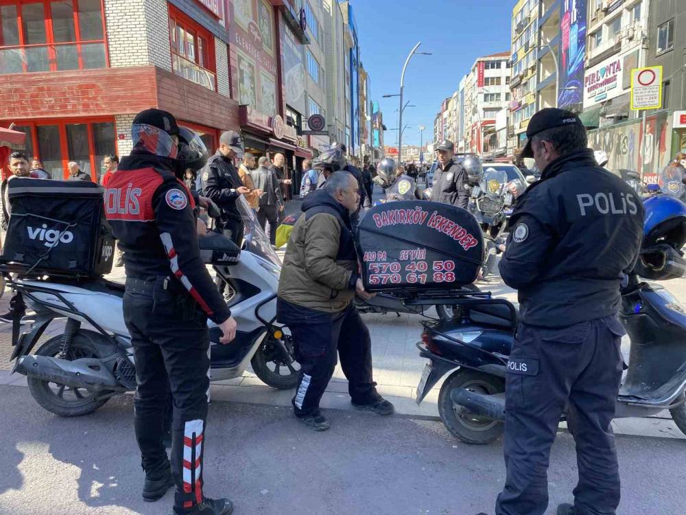 Bakırköy’de dron destekli motosiklet denetimi yapıldı
