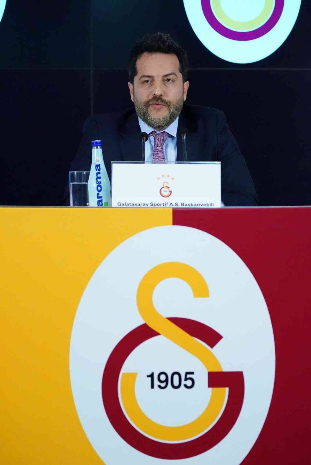 Erden Timur: