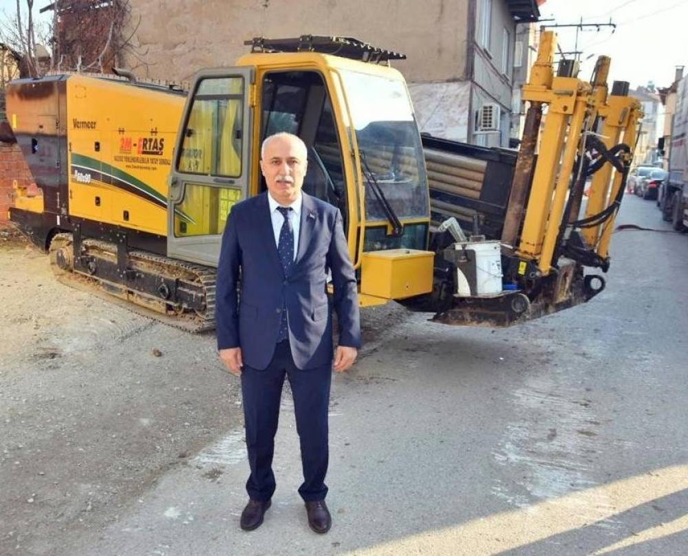 Yenişehir’de elektrik kabloları yer altına alınıyor