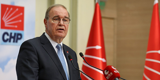 CHP Sözcüsü Öztrak'tan 'Danışman tartışması' açıklaması