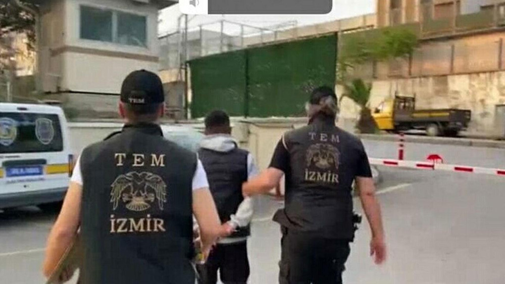 FETÖ’nün mahrem imamlarına operasyon: 9 gözaltı