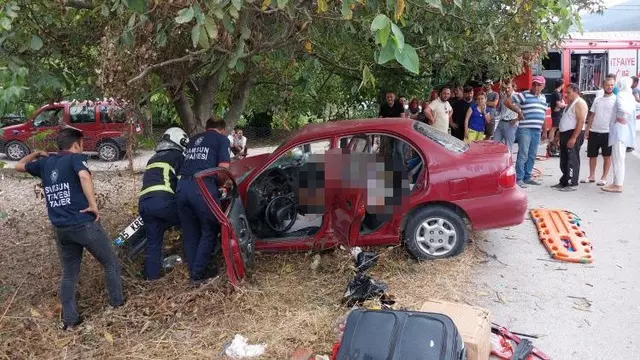 Korkunç Kazada Eşini ve Kayınvalidesini Kaybetti