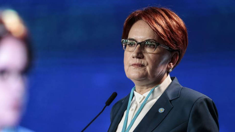 MERAL AKŞENER BAŞBAKAN OLAMAZ.