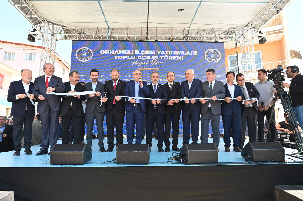 Orhaneli’ne hizmet yağmuru