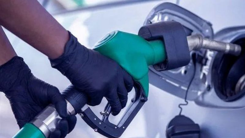 Tabela Bu Gece Yine Değişiyor! Benzine Kallavi Bir Zam Daha Geliyor